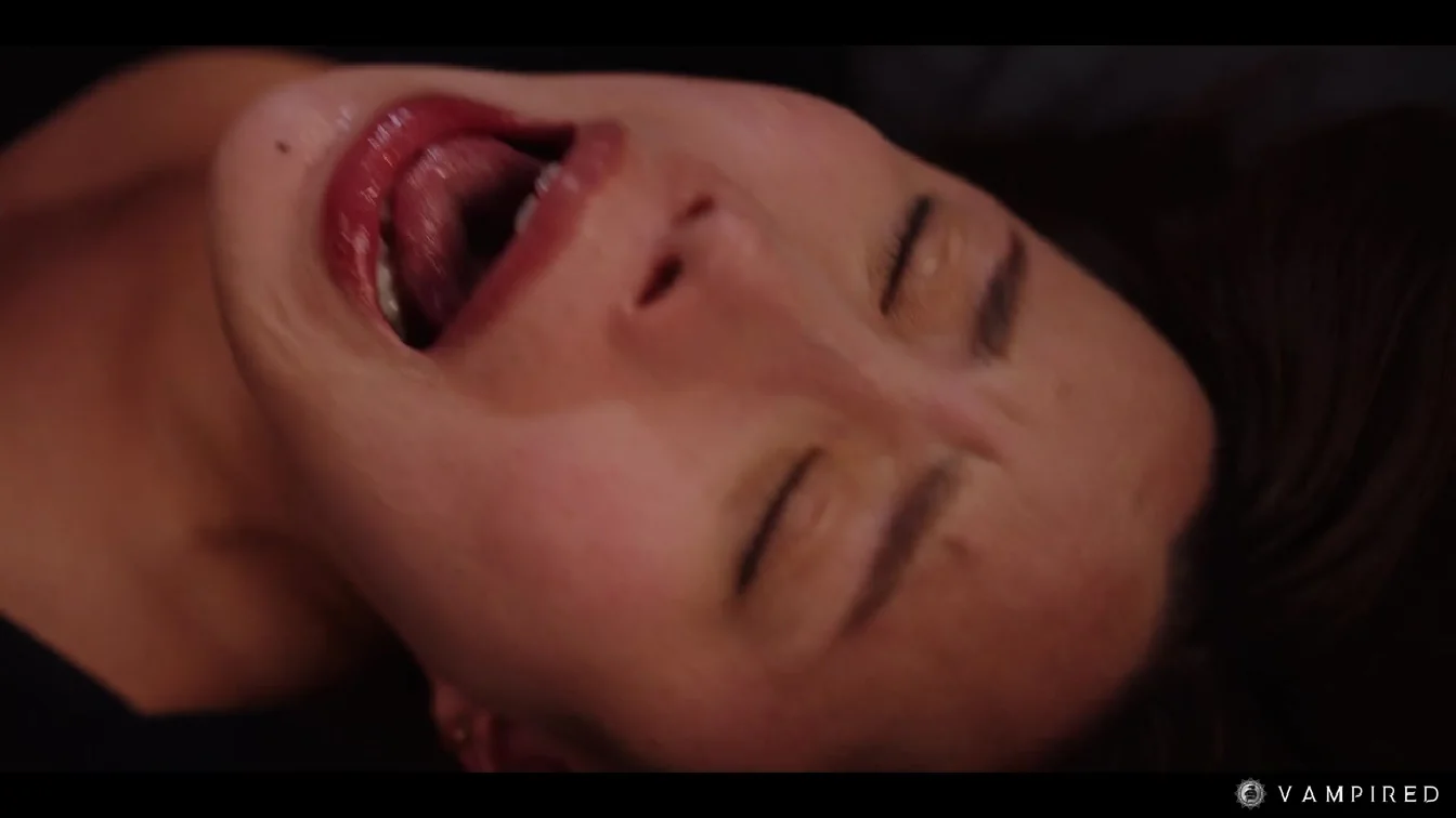 Vampired Emiri Momota Josephine Jackson And Maria Nagai Tourist Trap XXX